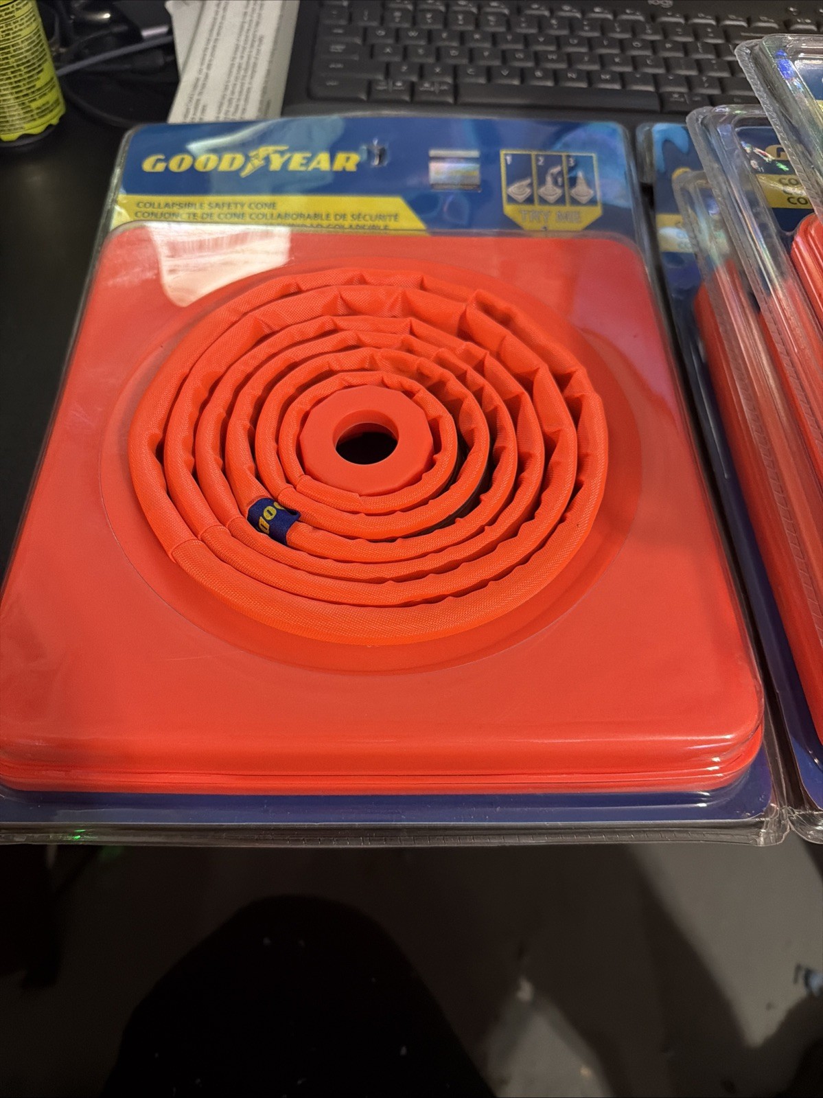 GoodYear Collapsible Reflective Safety Cone Set Of 5 2 Large 3 Medium Cones