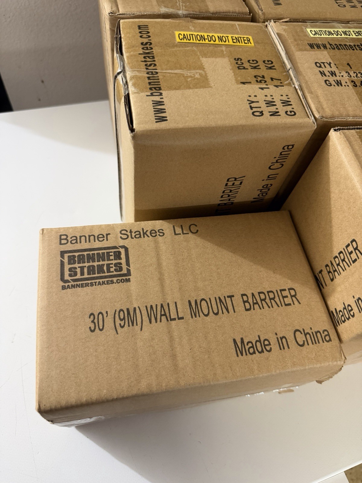 Banner Stakes LLC 30 ft (9M) Wall Mount Barrier MPN 30′ (9M) WALL MOUNT BARRIER
