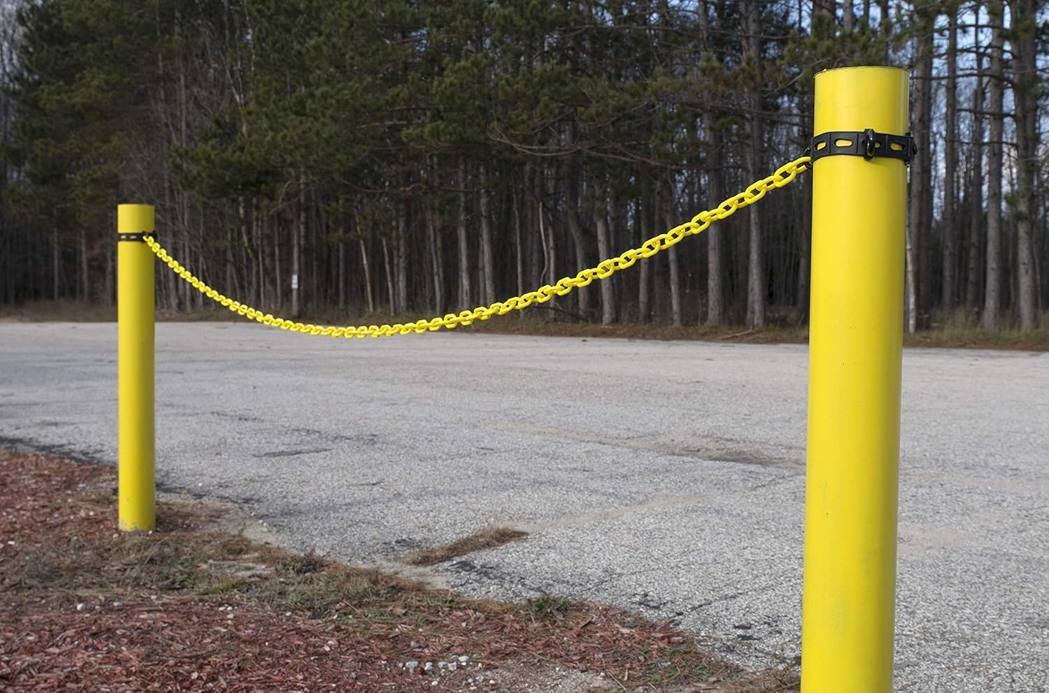Plastic Barrier Chain, Yellow, 2-Inch Link Diameter, 25-Foot Length 50002-25
