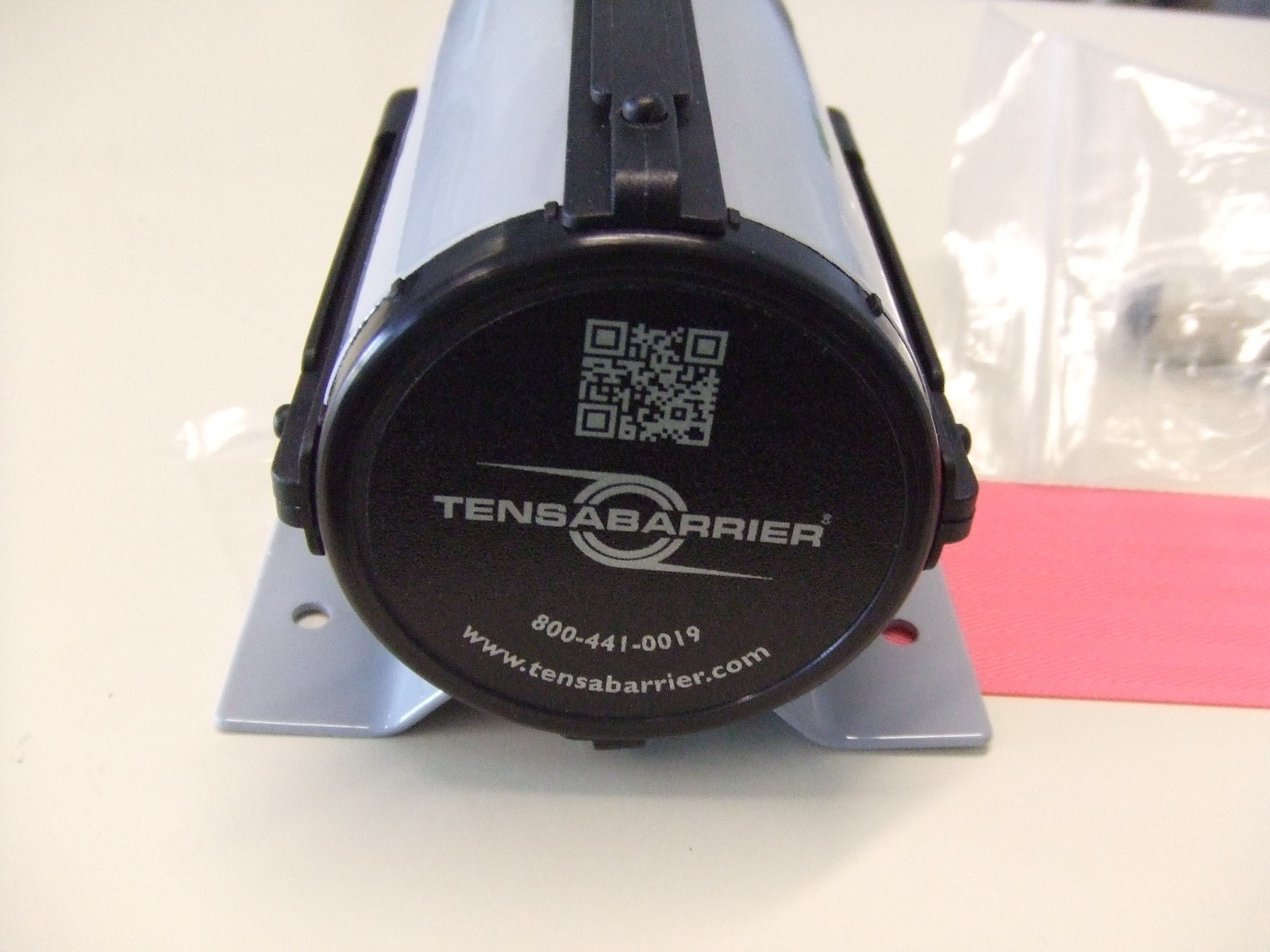 TENSABARRIER 896 WALL MOUNTED RETRACTABLE BELT 12 foot NEW fast free shipping