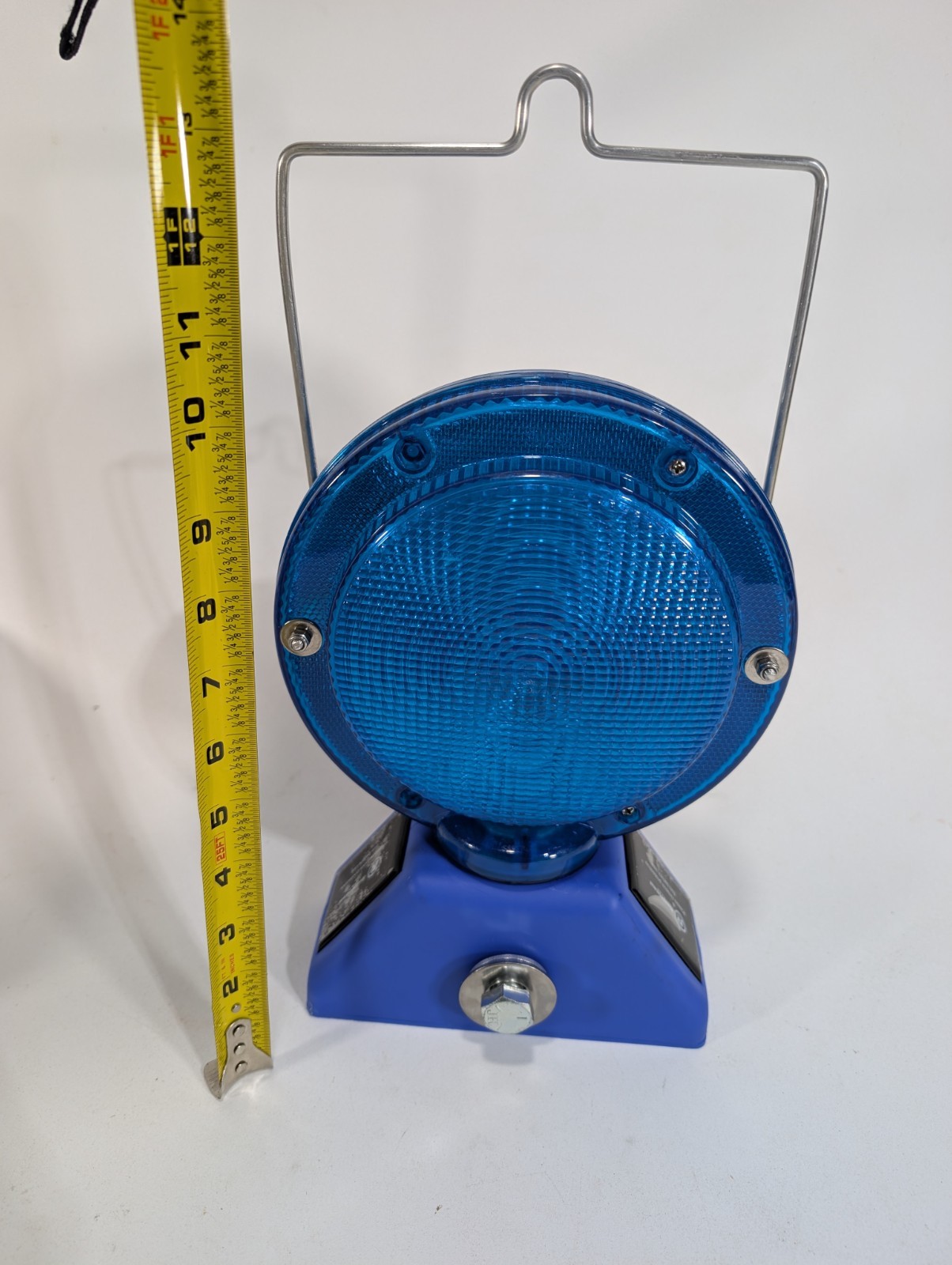 Railhead Gear M900-Sb Barricade Light, Polypropylene, 10-3/4″ Height, 7-3/4″