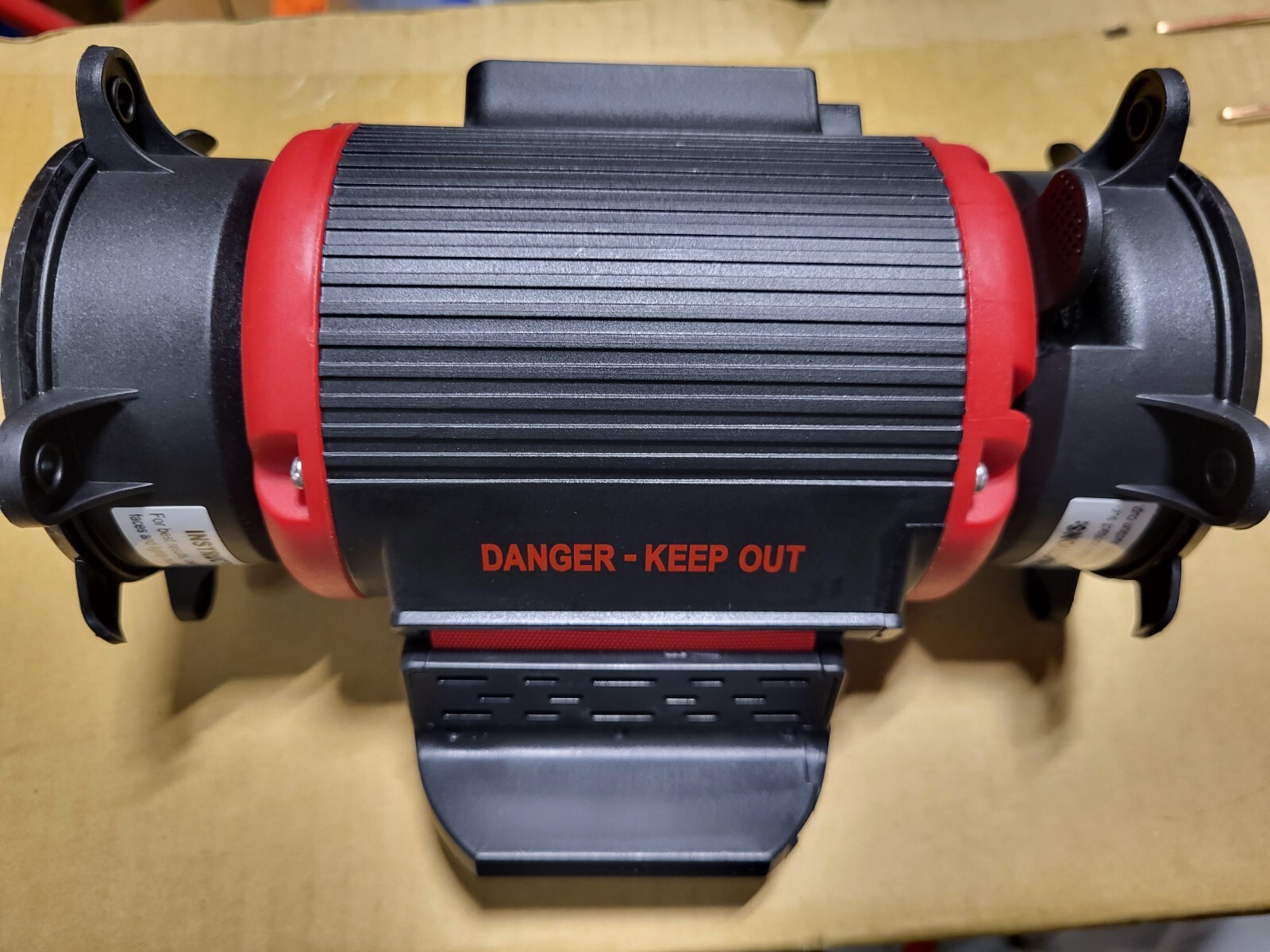 Lot of 4 15′ Retractable Belt Barrier DANGER KEEP OUT Banner Wall Mount MH1509