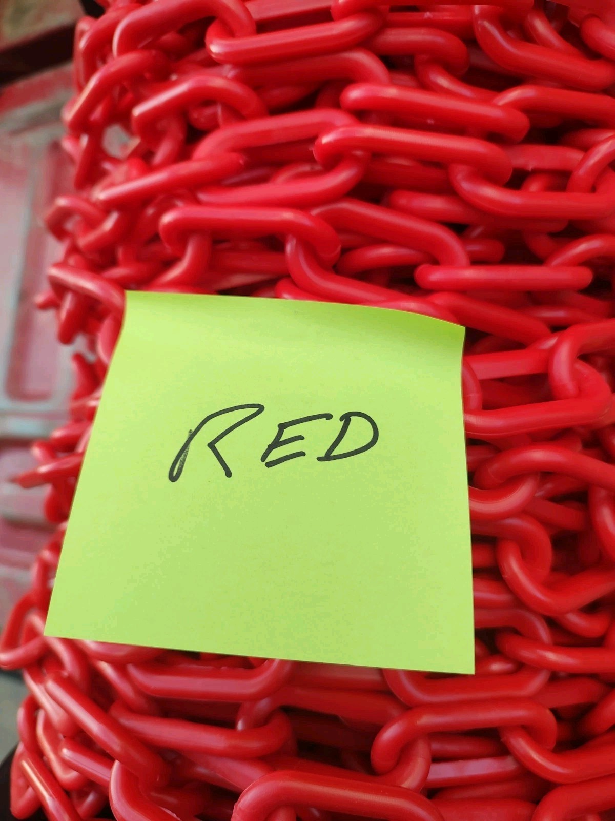 10 Feet Red Plastic 2 Inch Outer Most Diameter Chain Link Safety Barrier Chain