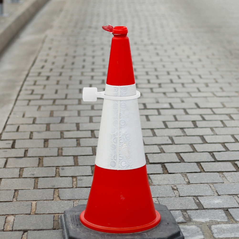 6Pcs Weather Resistant PVC Cone Connectors for Road Safety Bar White