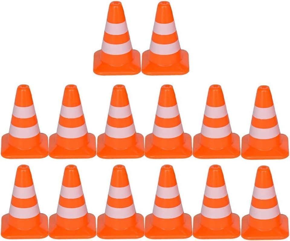14 Pcs Mini Traffic Cones, Miniature Road Cone Orange Mini Traffic Cones Plastic