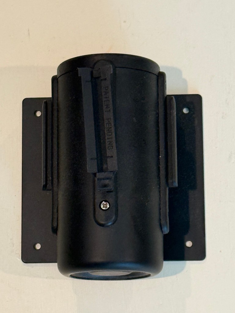 CCW MWM100 Wall Mount Retractable Belt Barrier 16 Ft Black Yellow Craftforce NEW