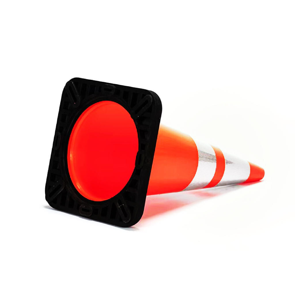 3-24PCS 28″PVC Traffic Safety Cones Black Base Reflective Road Parking cone