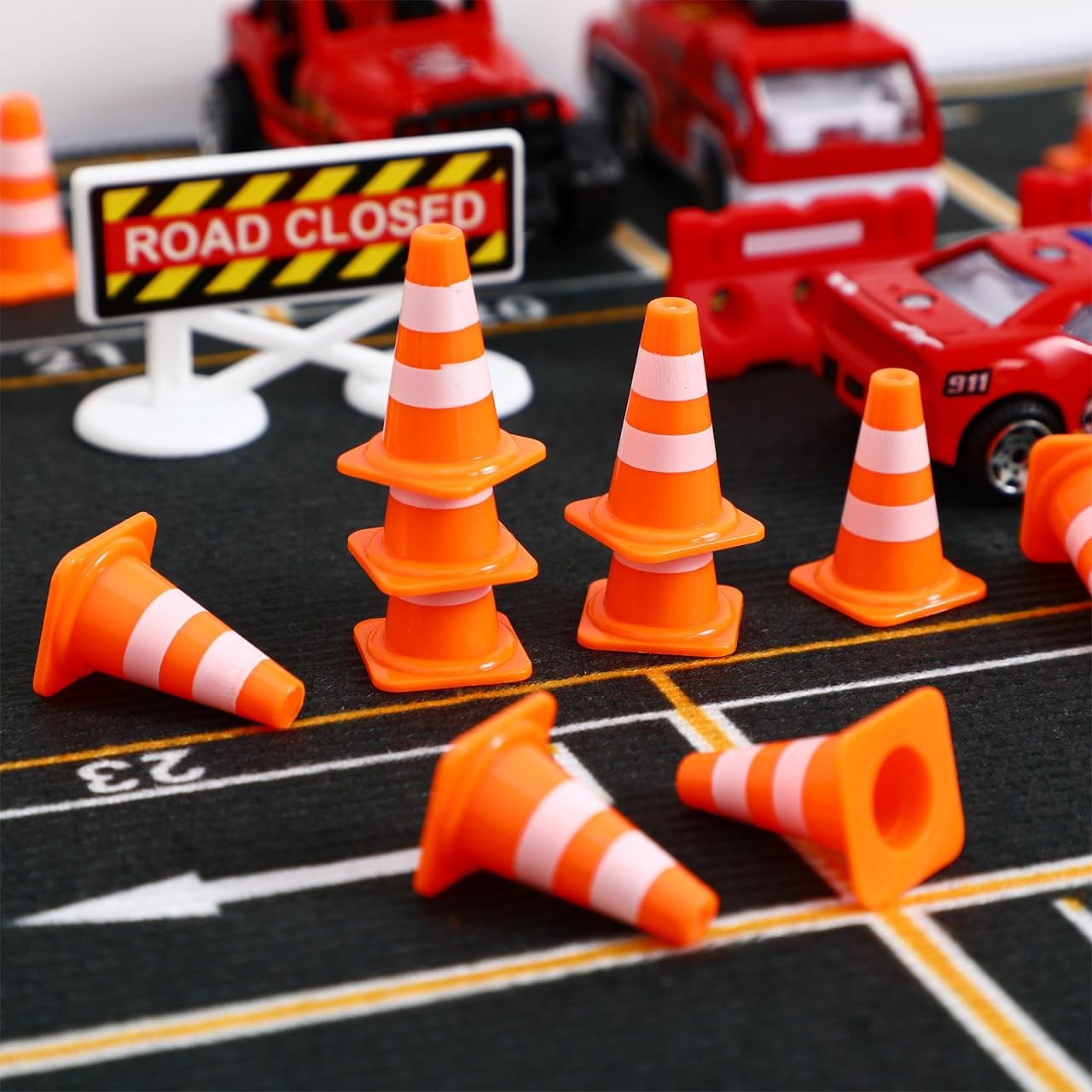 Mini Traffic Cones 50Pcs Orange Sports Training Roadblock Miniature Sand Table U