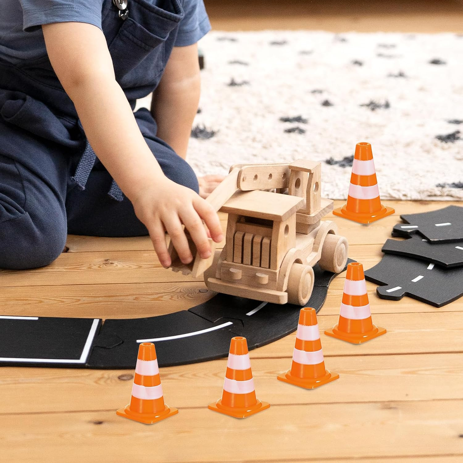 30pcs Mini Traffic Cones Orange Plastic Road Safety Cones for Training & Toys