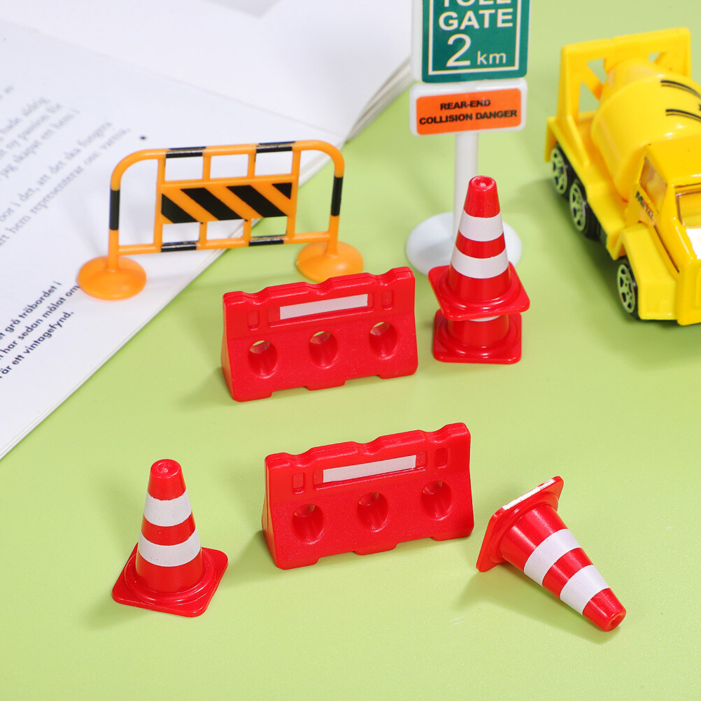 24 Pcs Traffic Barricade Toys Traffic Road Signs Playset Toy Construction Cones