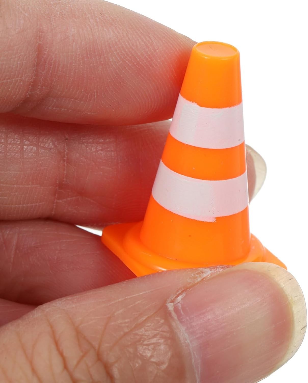 30Pcs Mini Traffic Cones, 1in Mini Cones Orange Small Roadblock Construction …