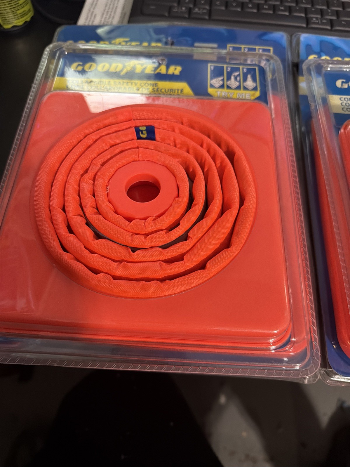 GoodYear Collapsible Reflective Safety Cone Set Of 5 2 Large 3 Medium Cones