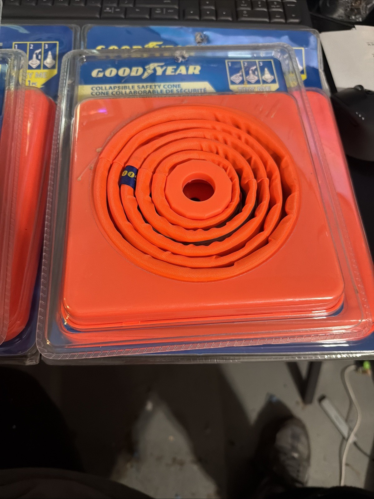 GoodYear Collapsible Reflective Safety Cone Set Of 5 2 Large 3 Medium Cones