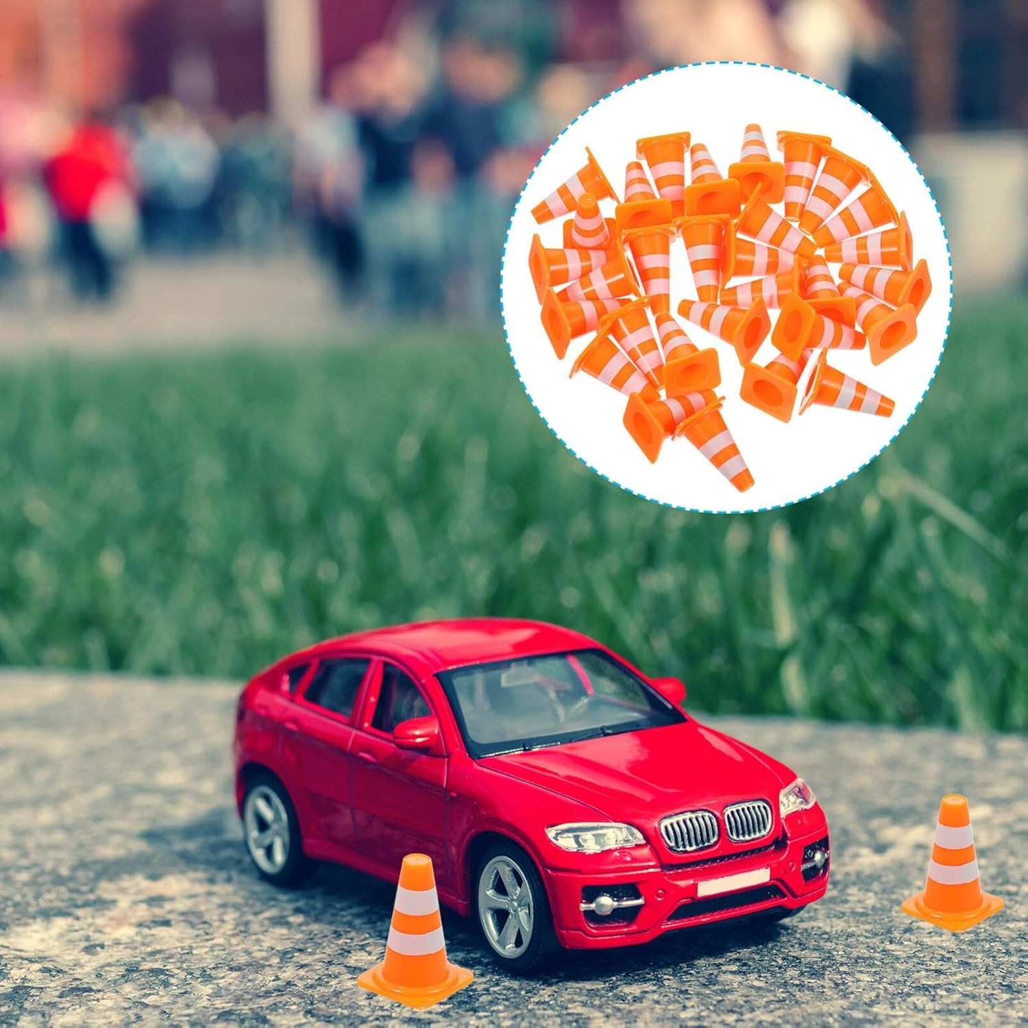30Pcs Mini Traffic Cones, 1in Mini Cones Orange Small Roadblock Construction …