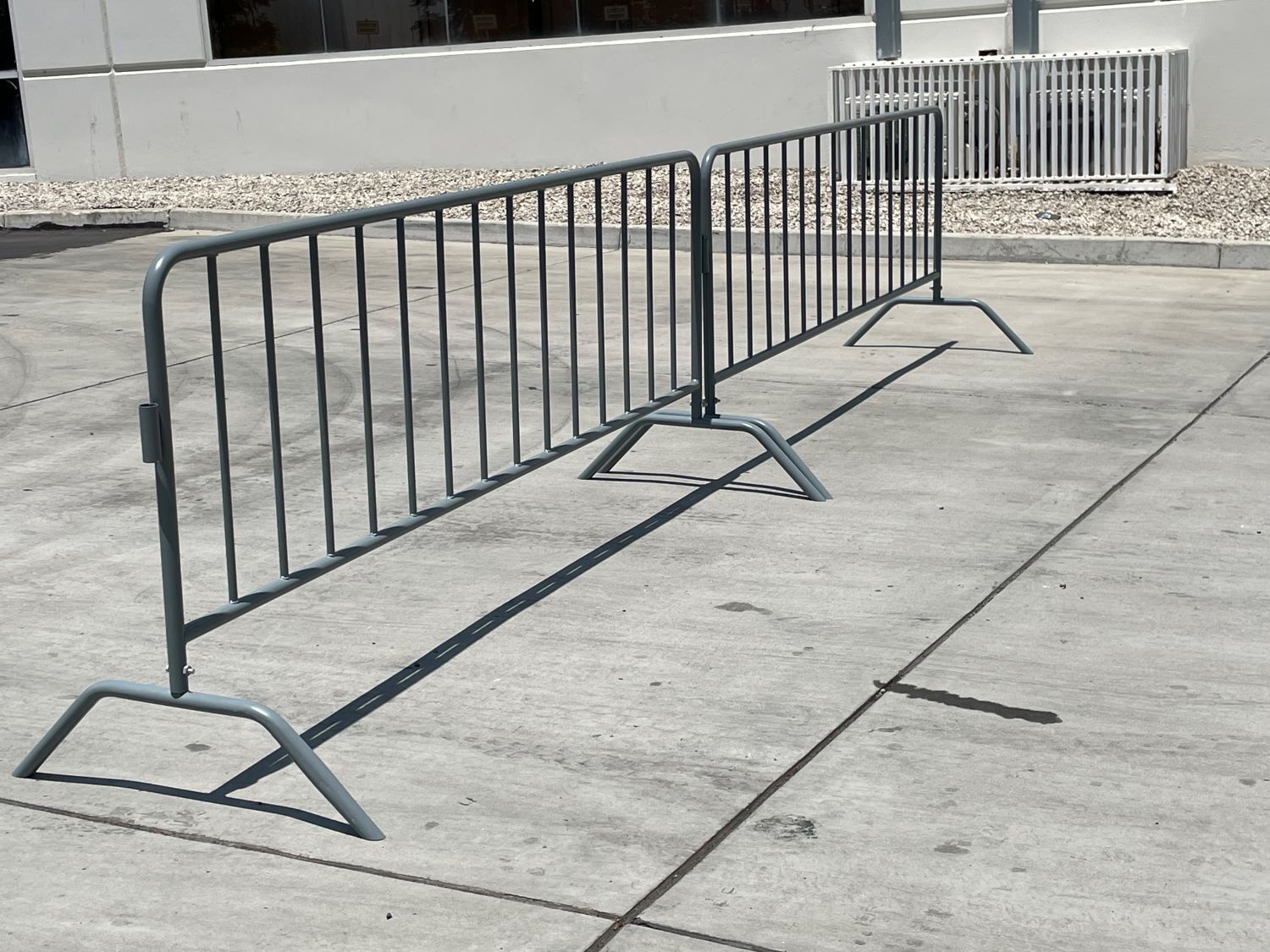 Sandbaggy Metal Crowd Control Barricades – Interlocking Barriers (Will-Call)