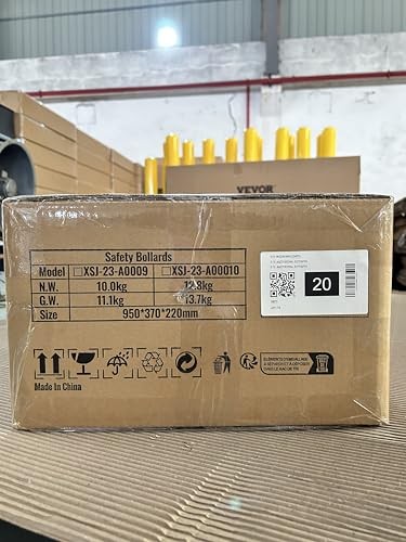 36 Inch Yellow Safety Bollard Durable Q235 Steel For Traffic Protection