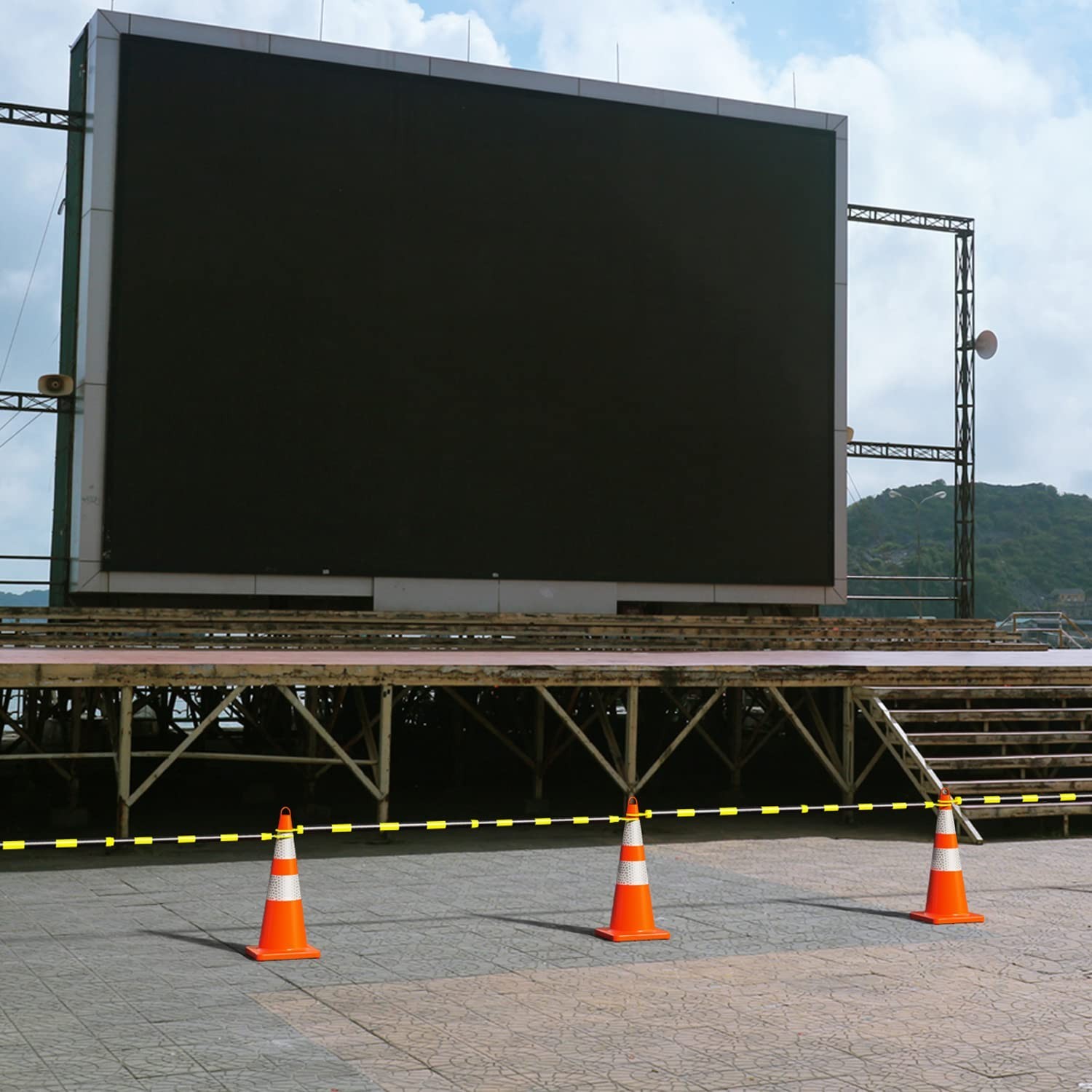 Extendable Cone Bar for Traffic Safety